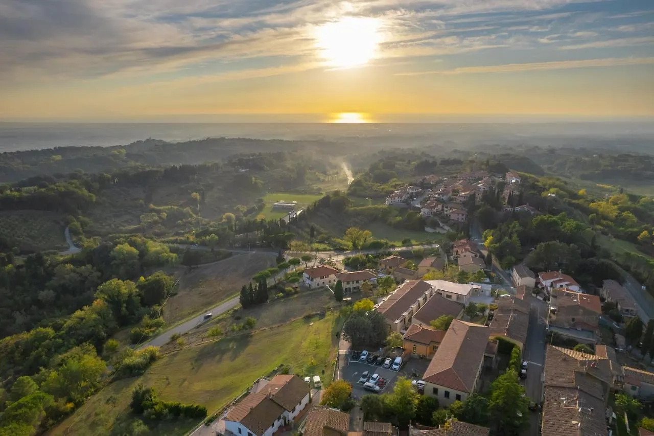 Beatabb Aparthotel Guardistallo